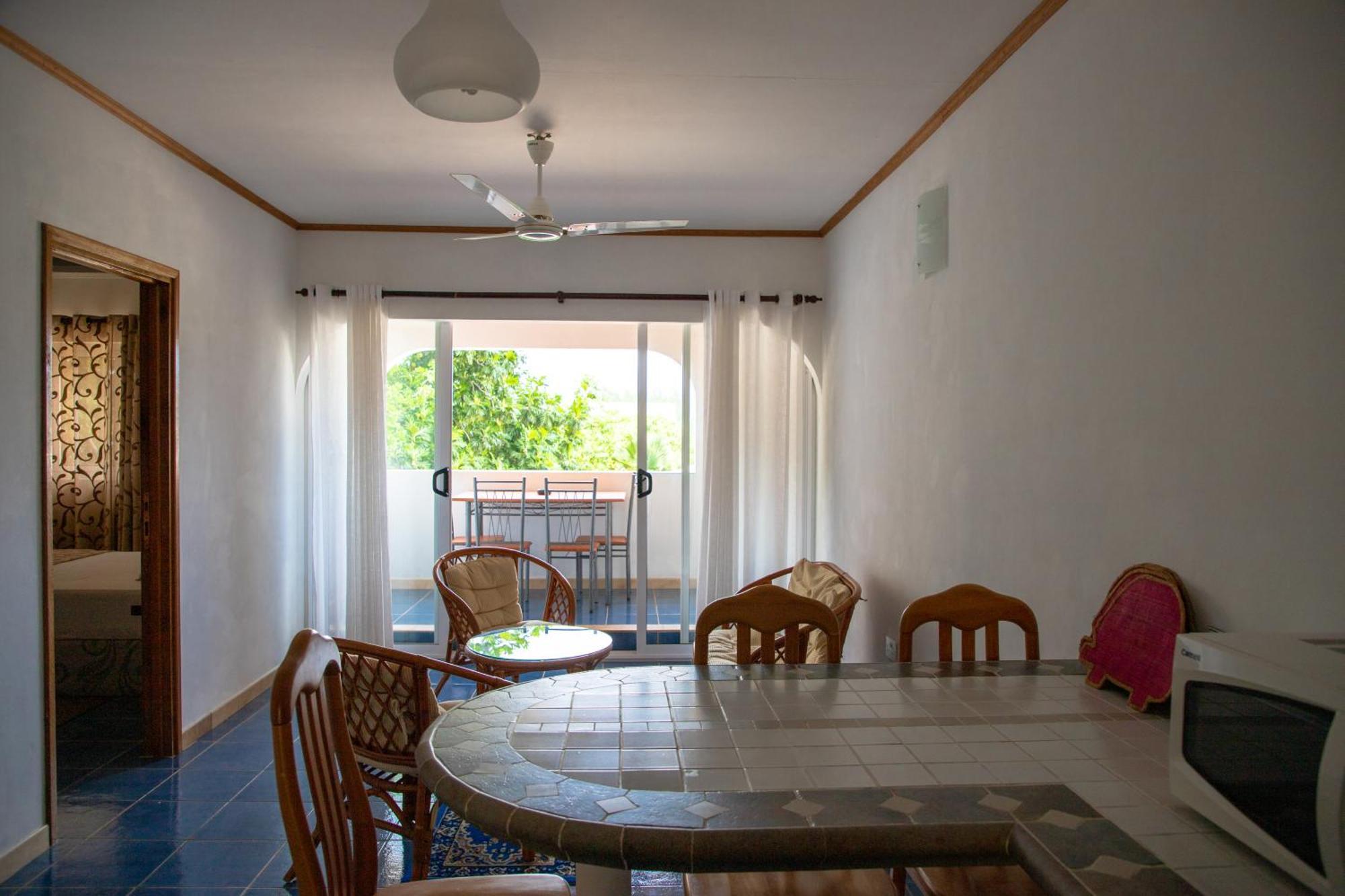 באיה סיינטה אנה Cavern Apartments מראה חיצוני תמונה