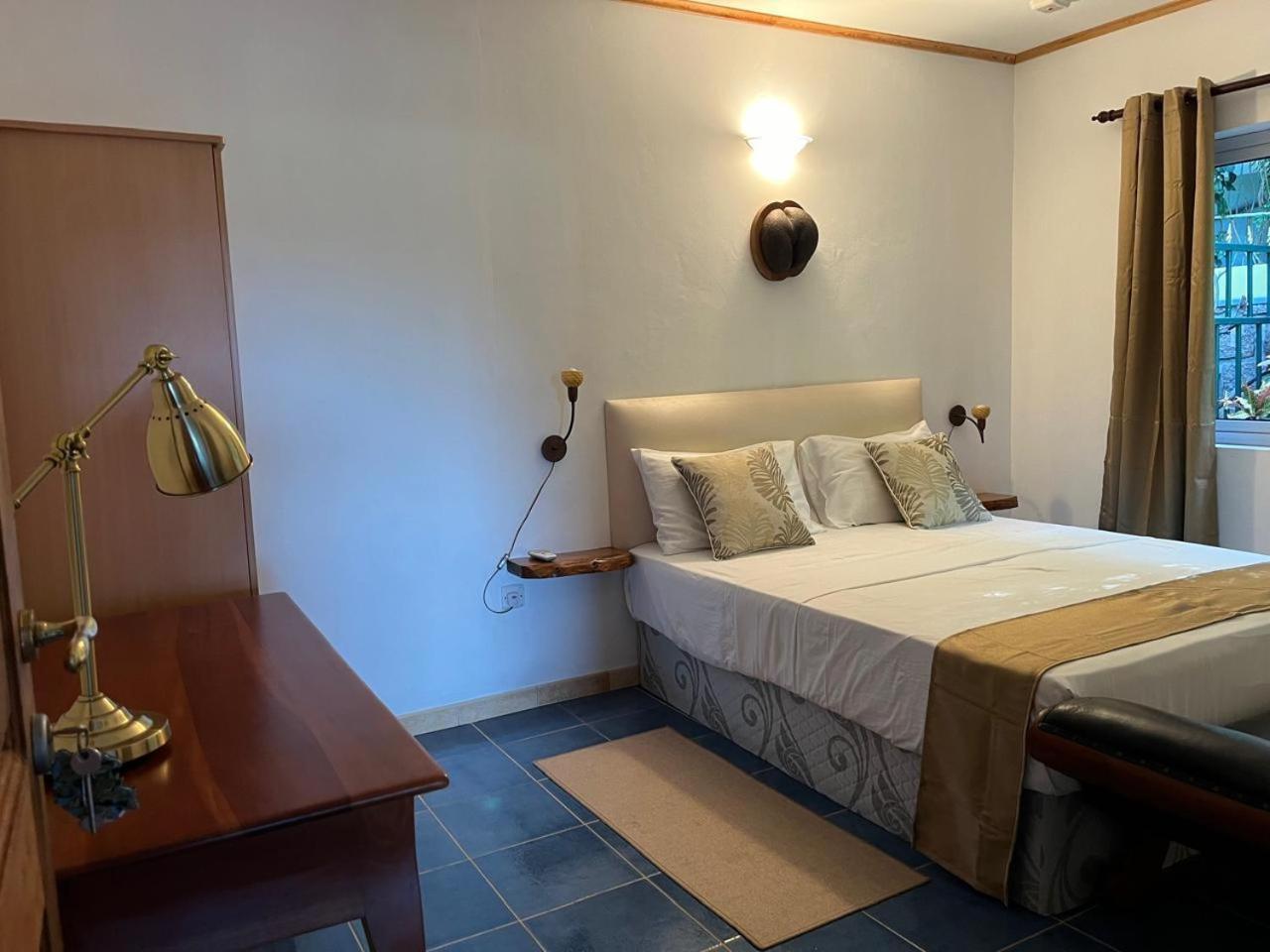 באיה סיינטה אנה Cavern Apartments מראה חיצוני תמונה