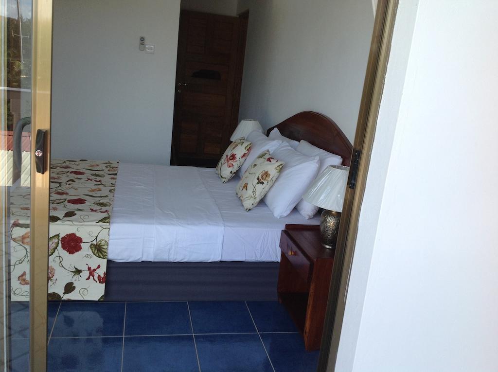 באיה סיינטה אנה Cavern Apartments מראה חיצוני תמונה
